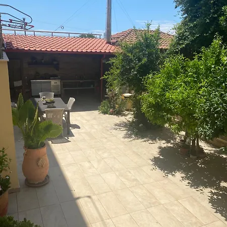 Apartman Efrosinis Paradise *